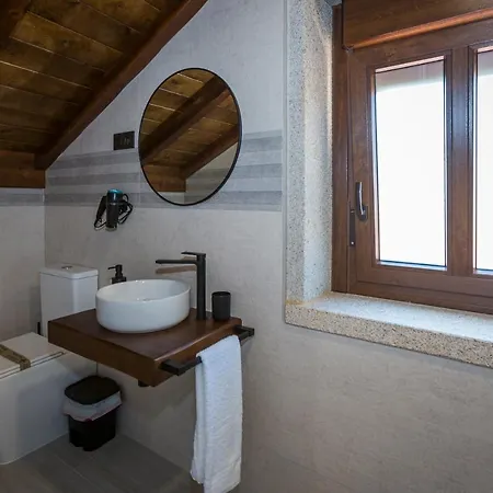 Vendégház O Relax Do Rio - Casa Molino Boutique, Con Jardin Y Desayuno En Muxia